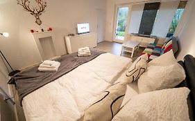 Truth Fuer 6, Terrasse, Internet, 2 Schlafzimmer, Smart Tv